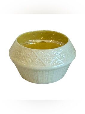 Like New Belleek Open Sugar Bowl in Cleary Pattern